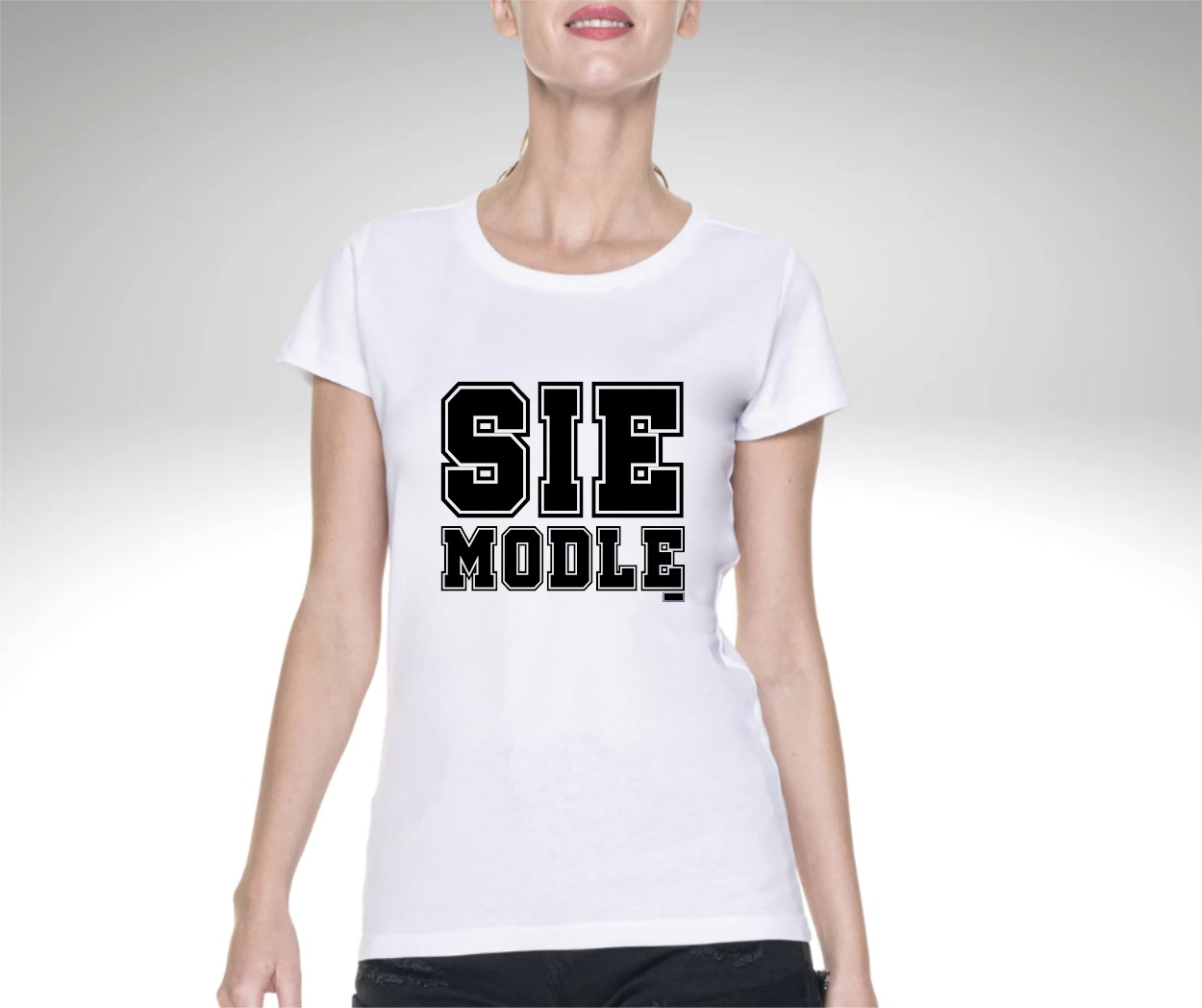 Koszulka damska #SIĘ MODLĘ Koszulka damska #SIĘ MODLĘ